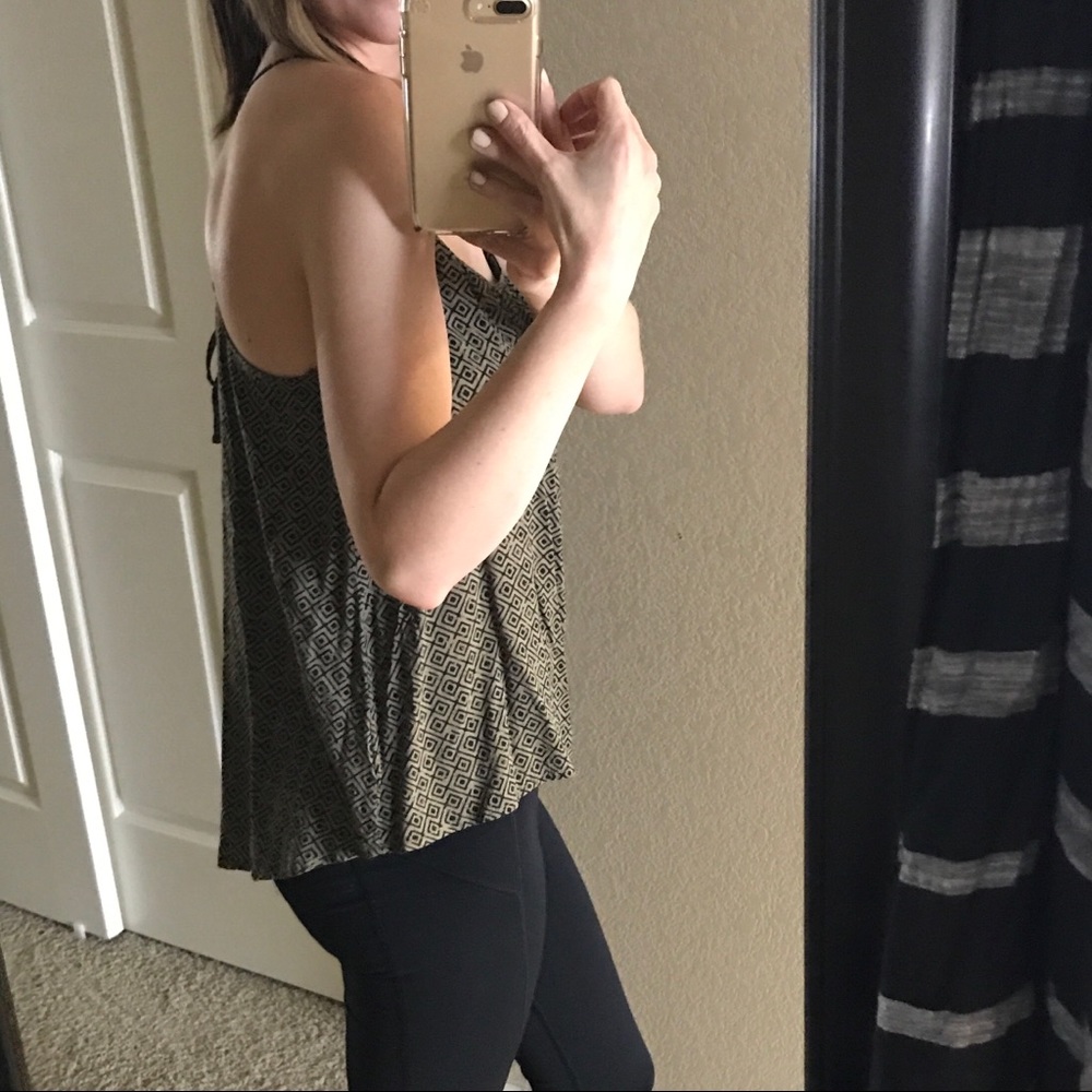 Geo Print Tank - Picture 6 of 7
